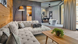 Luxuriöse Suite im 5 Sterne Hotel Cyprianerhof, in den Südtiroler Dolomiten